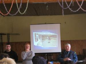 c_300_225_16777215_00_images_rrc_vesti_2011_odbor-becej-i-forumi-6.jpg