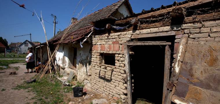 Procena stanja u podstandardnim romskim naseljima 02